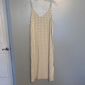 Universal Thread gingham sheath dress
